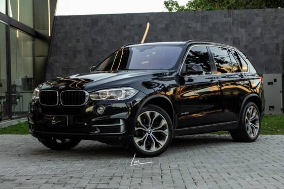 BMW X5 3.0 4X4 30D I6 TURBO DIESEL 4P AUTOMÁTICO BMW X5 3.0 4X4 30D I6 TURBO DIESEL 4P AUTOMÁTICO